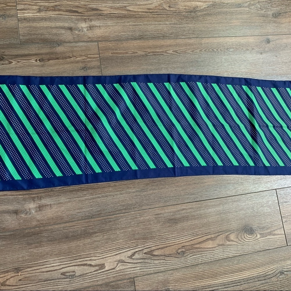 Scarf - Picture 2 of 4